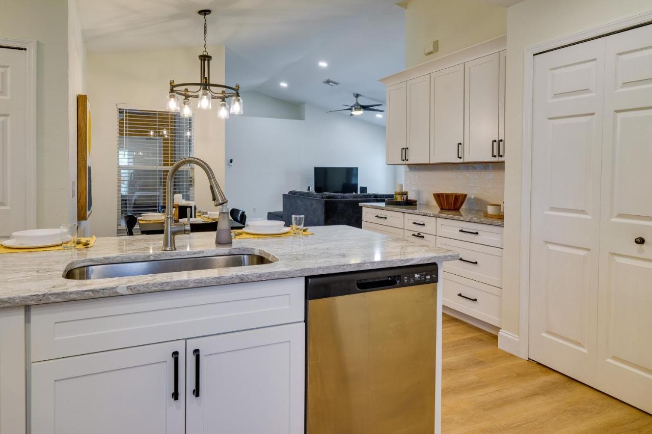 Pet-Friendly Cape Coral Vacation Rental With Lanai! Εξωτερικό φωτογραφία